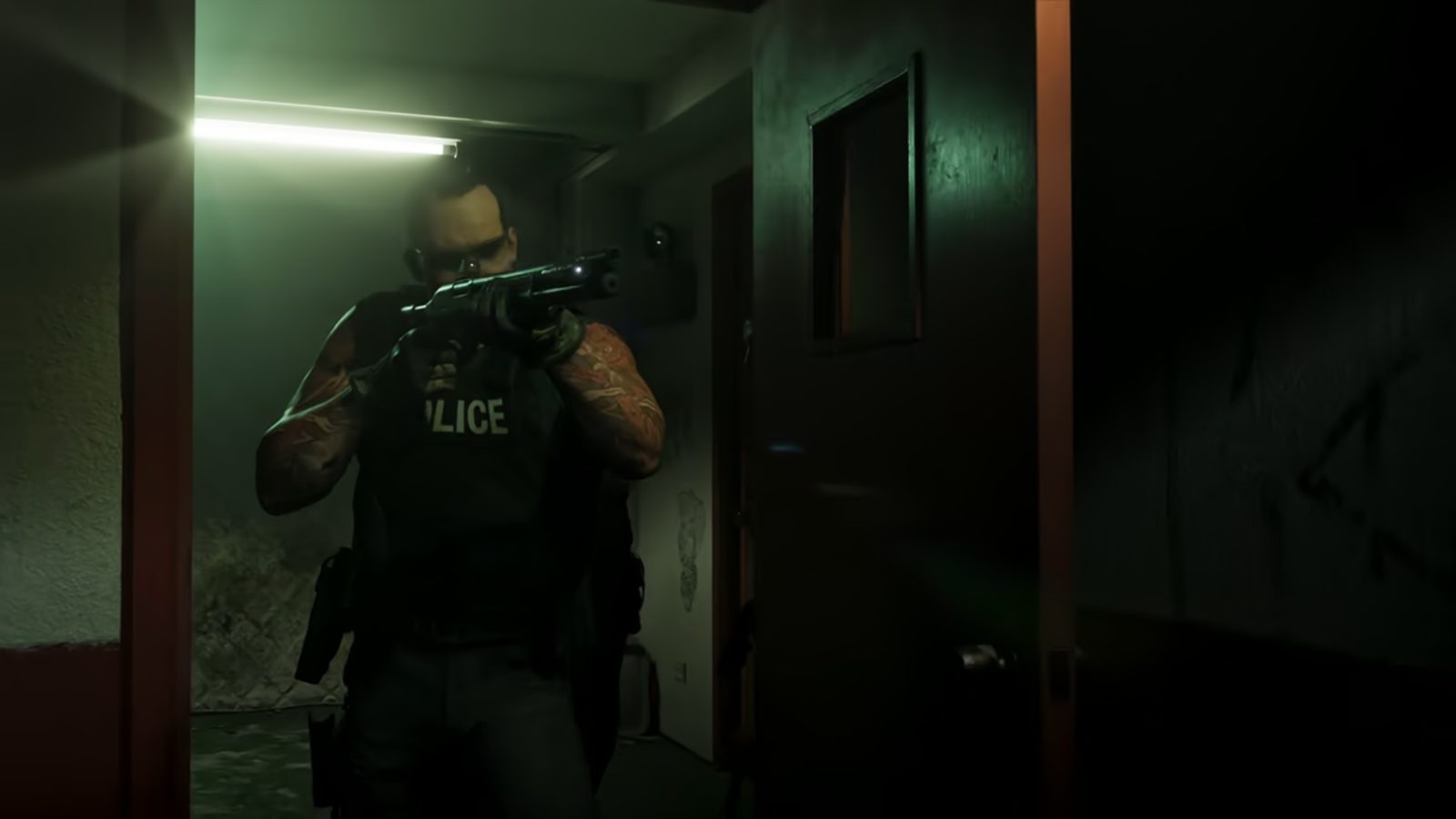 Policiais invadindo o prédio durante uma sequência de GTA VI.